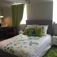 Double Room with Private External Bathroom