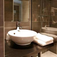 Twin Room (1-2 Adults)