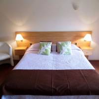 Quadruple Room (2 Adults + 2 Children)
