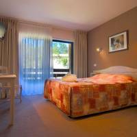 Double or Twin Room with Garden View