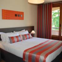 Double Room with Balcony and Garden View