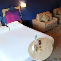 Standard Family Suite