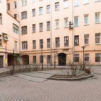 Apartment with Shower-Nevsky Prospekt 63 