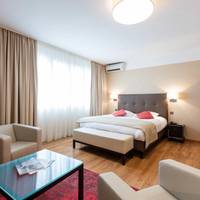 Grand Deluxe Double Room