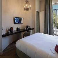 Saint-Estève Suite with Free Spa Access