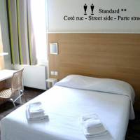 Budget Double Room - Street Side