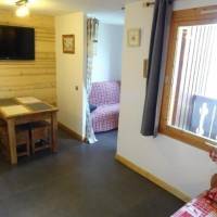 Apartment (4 Adults)