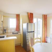 Select One-Bedroom Apartment (5 People)