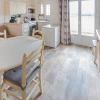 Prestige One-Bedroom Apartment (5 People)