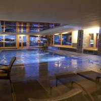 One-Bedroom Apartment (4 Adults) with Spa Access