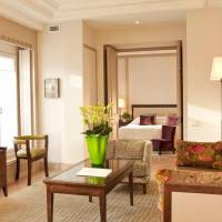 Two-Room Apartment with Terrace