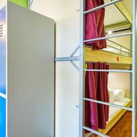 Private Room (4 Adults)