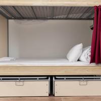 Private Room (4 Adults)