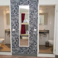 Room with Private Bathroom (6 Adults)