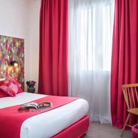 2 Adjacent Comfort Rooms