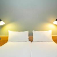 Standard Room with 2 Single Beds