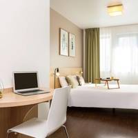 Studio (2 Adults)