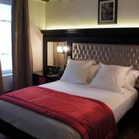 Classic Double Room with Bath