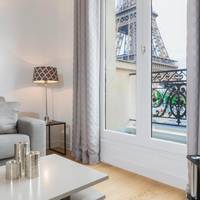 Duplex Three-Bedroom Apartment - Eiffel Tower