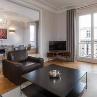 Superior Three-Bedroom Apartment