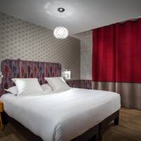Vintage Deluxe Room