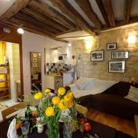 One-Bedroom Apartment A2G Sweet night