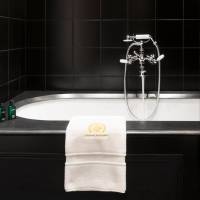 Deluxe Double Room with Private Access to Pool and Spa
