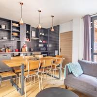Duplex Loft (10 Persons)