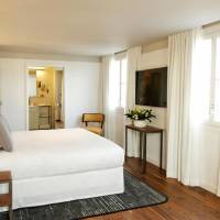 Superior Queen Room with Pool Access