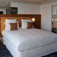 Junior King Suite with Pool Access