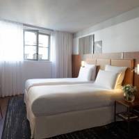Superior Twin Room with Pool Access