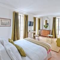 Executive Triple Room
