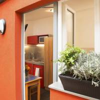 Studio (2 Adults)