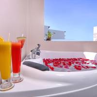 King Suite with Whirlpool