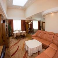 Superior Suite A