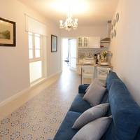 Deluxe Double Room with Side Sea View