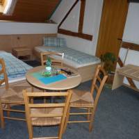 4-Bed Room