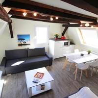 One-Bedroom Apartment 5