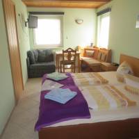 Large Double Room with Kitchenette