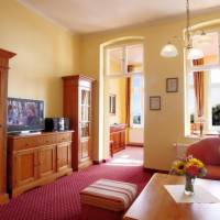 Two-Bedroom Apartment to Sea Front 