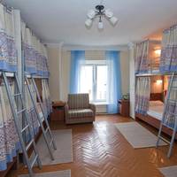 Single Bed in Mixed Dormitory Room