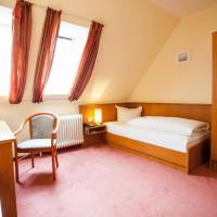 Economy Single Room with Shared Bathroom and Toilet