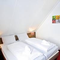 Comfort Three-bedroom Chalet (6 Adults)