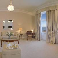 Suite mit seitlicher Seesicht