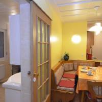 One-Bedroom Holiday Home