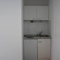 Apartment with Shower