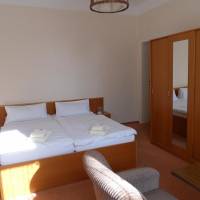 One-Bedroom Apartment (4 Adults)