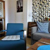One-Bedroom Apartment with Sea View