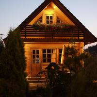 Holiday Home (HH)