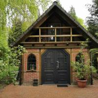 Holiday Home (FH)